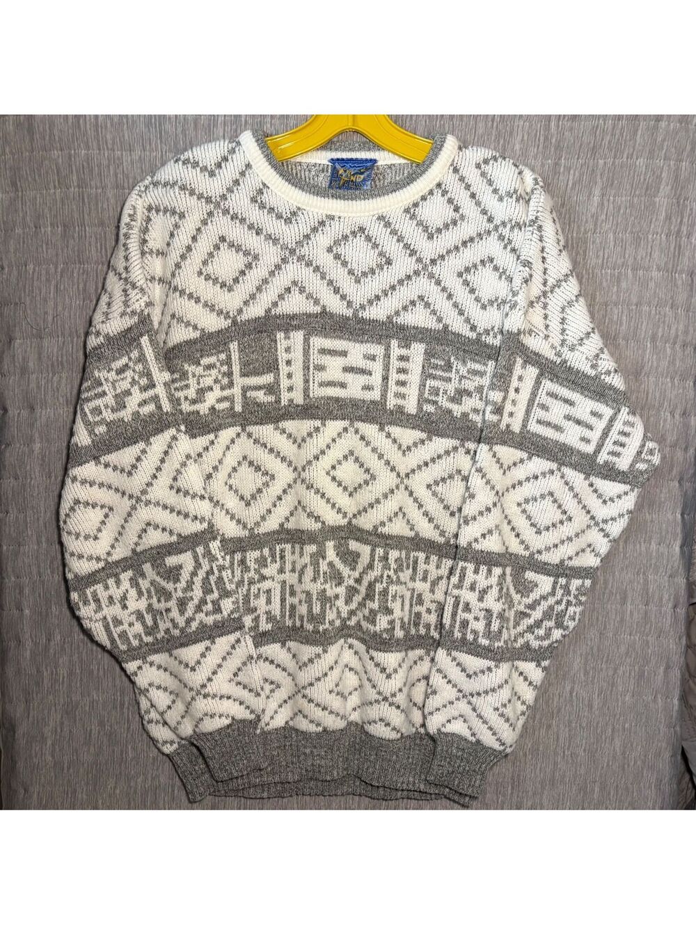 Vintage Future Trend XL Gray White Patterned Acrylic Sweater Geometric Granny